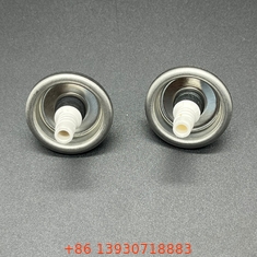 Precieze PU-schuimsproei klep. Versatile polyurethaan schuimklep voor bouw en isolatie. Precieze dispensatie.