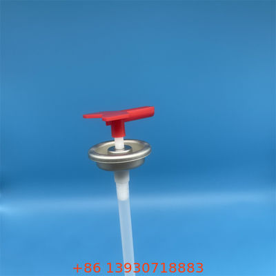 Brandblusventielassemblage voor draagbare brandblusapparaten voor water en schoonmaakmiddelen