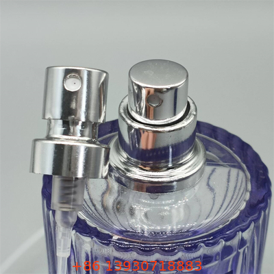 Minimalistische Parfum Spraypomp voor Moderne Unisex Geuren met Subtiel Design & Eenvoudige Bediening