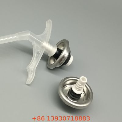 Precieze en fijn verspreidende PU-schuimsprayklep voor nauwkeurige afdichting en hobbyprojecten met gecontroleerde en minimale output.