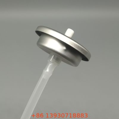 Gebruikersvriendelijke WD-40 smeermiddelklep voor onderhouds- en doe-het-zelfprojecten met veilige stroaanbinding en consistente sproeiprestaties