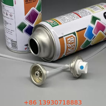 Kleurgecoördineerde voorgecoate vrouwelijke verfsproei klep en actuator set klaar voor installatie voor aerosoltoepassingen