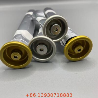 Vrouwelijke spuitbus op ventiel met scheiding van product en drijfgas voor spuitproducten